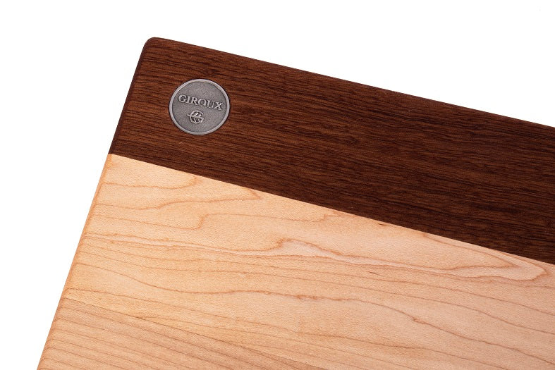 Petite planche à découper en sapele et érable