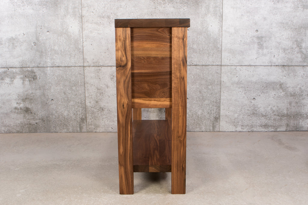 Buffet en bois massif