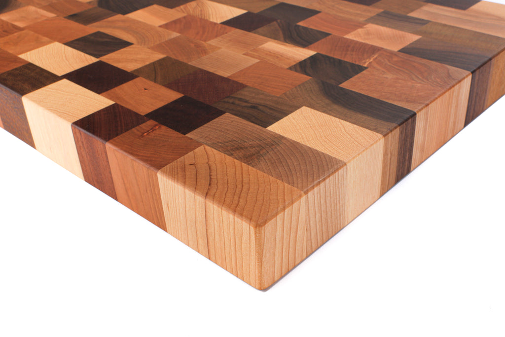 Planche à découper en bois mixtes