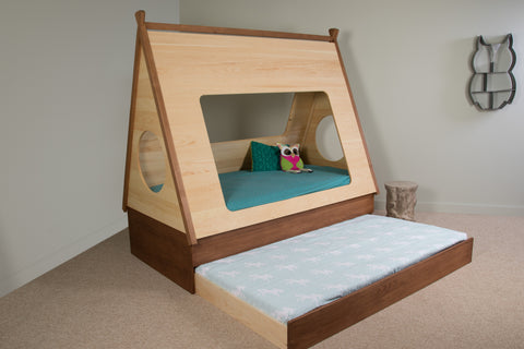Teepee kid's bed